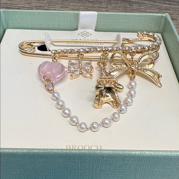 Atterri | Paris Motif Brooch ✨ - Picture 6 of 7